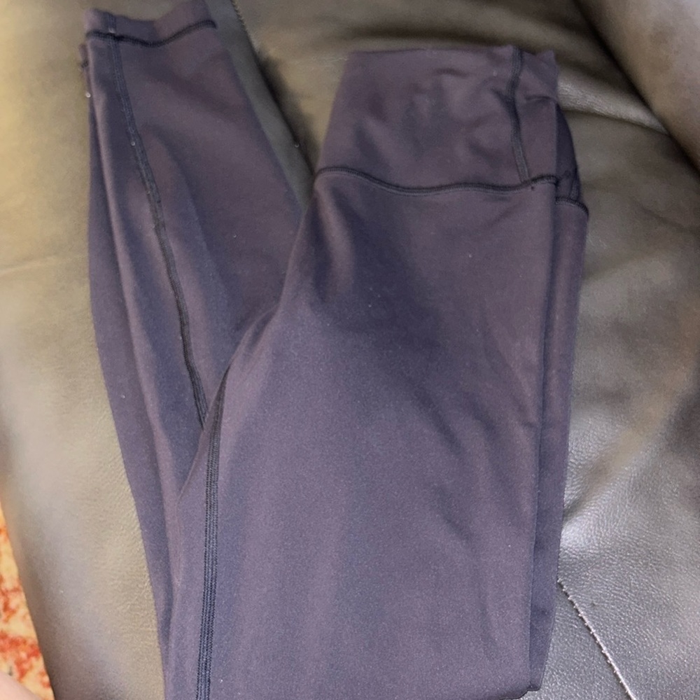 LULULEMON WUNDER TRAIN LEGGINGS 28